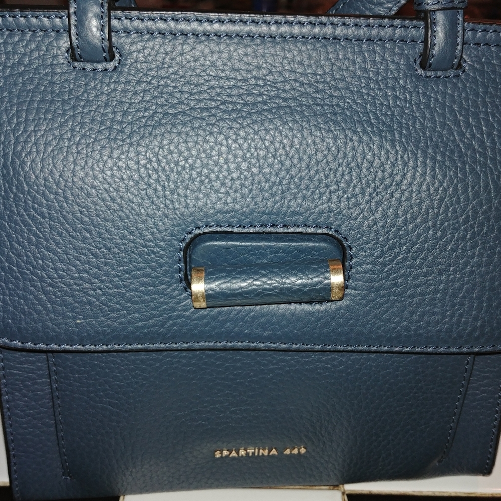 Spartina 449 purse. Like new condition. Blue